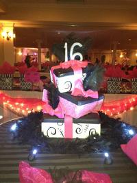 sweet sixteen cake